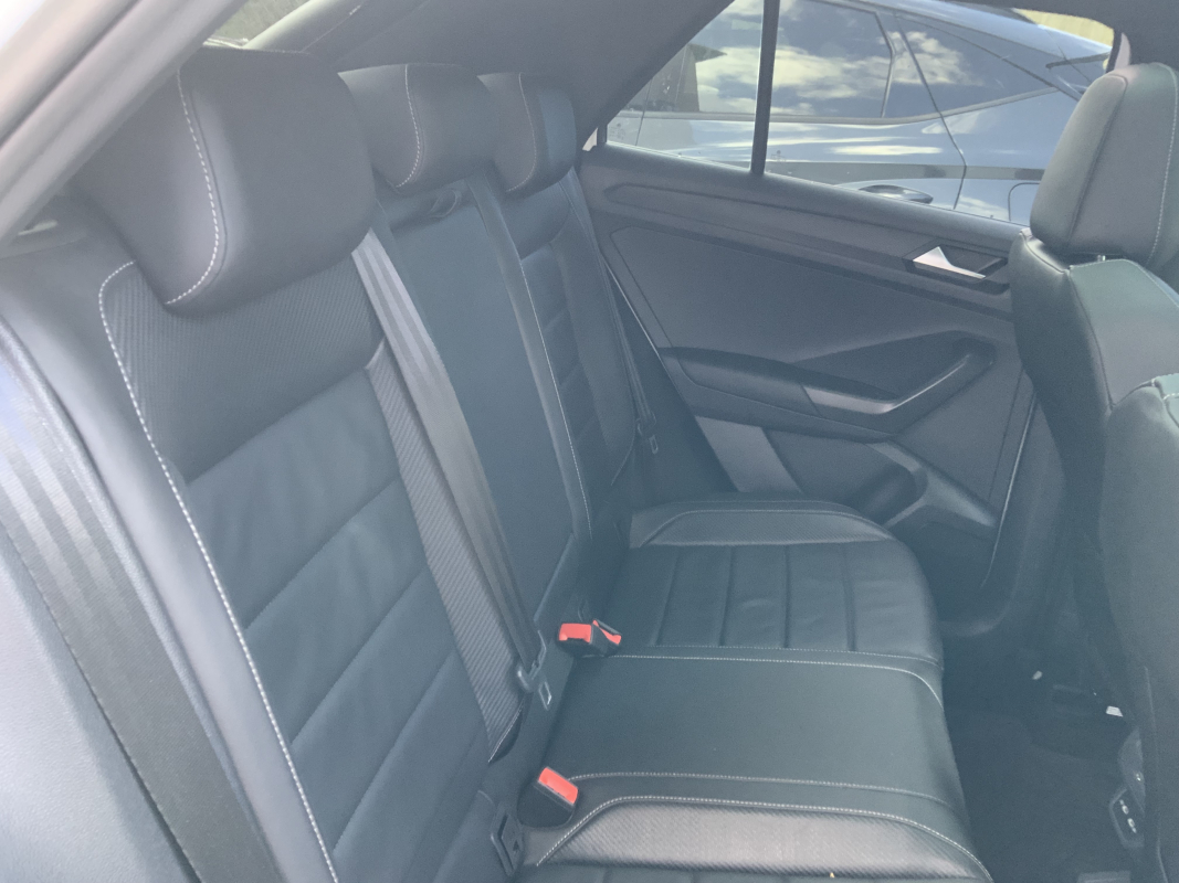 Volkswagen T-roc — 7