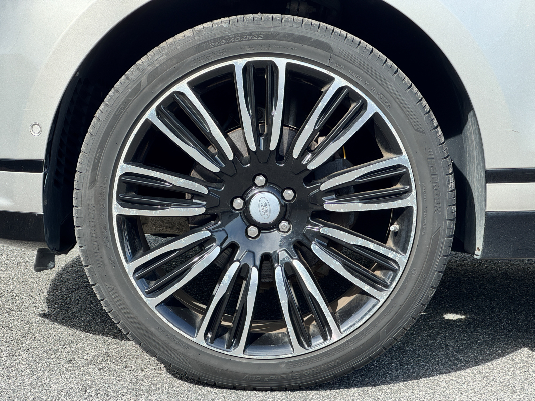 Land Rover Range Rover Velar — 38