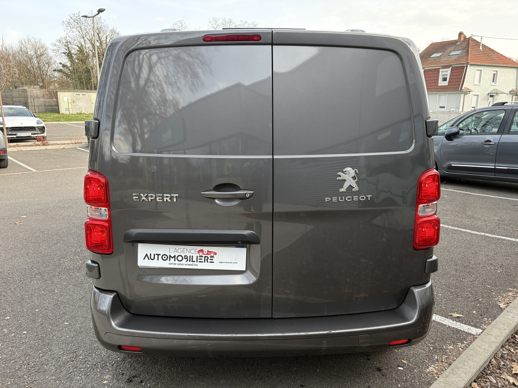 Peugeot Expert — 4