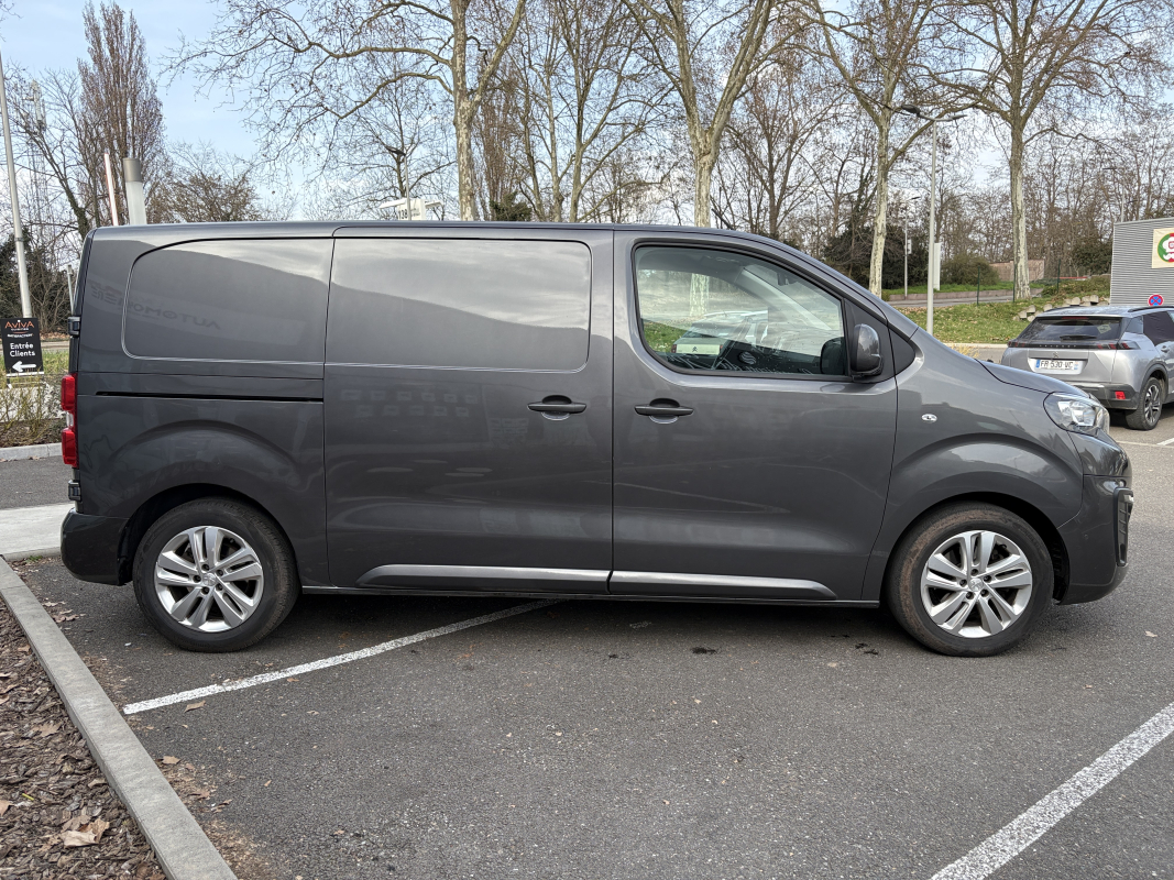 Peugeot Expert — 6