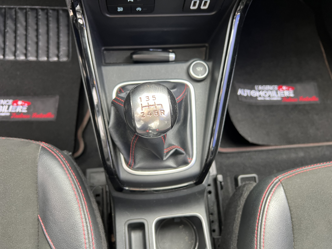Ford Ecosport — 29