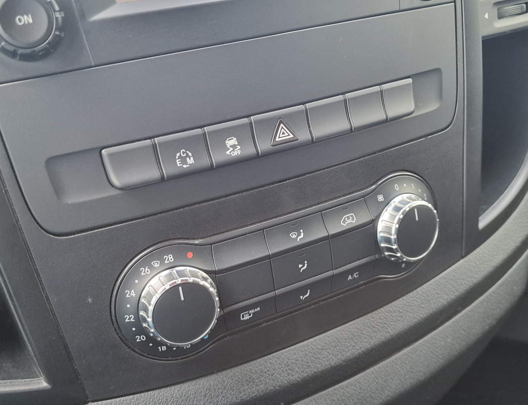Mercedes Vito — 15
