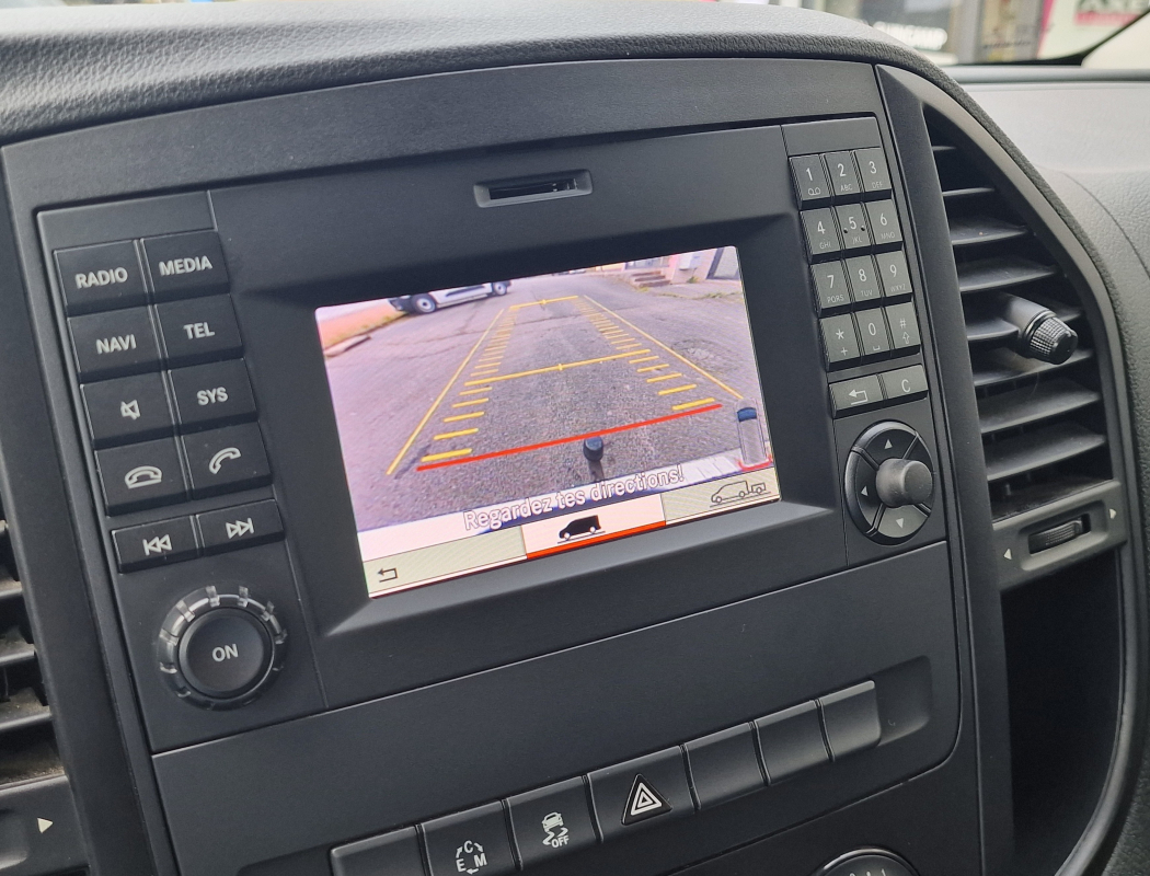 Mercedes Vito — 16