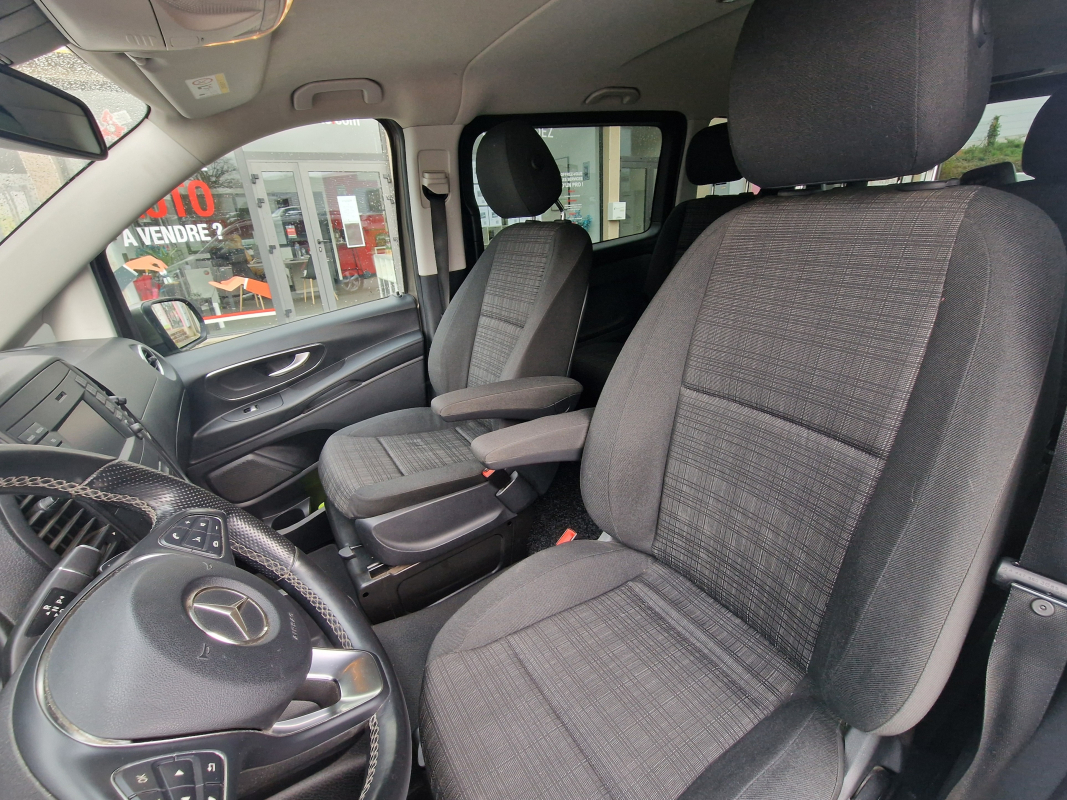 Mercedes Vito — 18