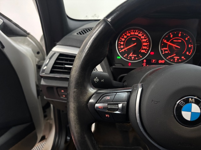 Bmw Série 1 — 15