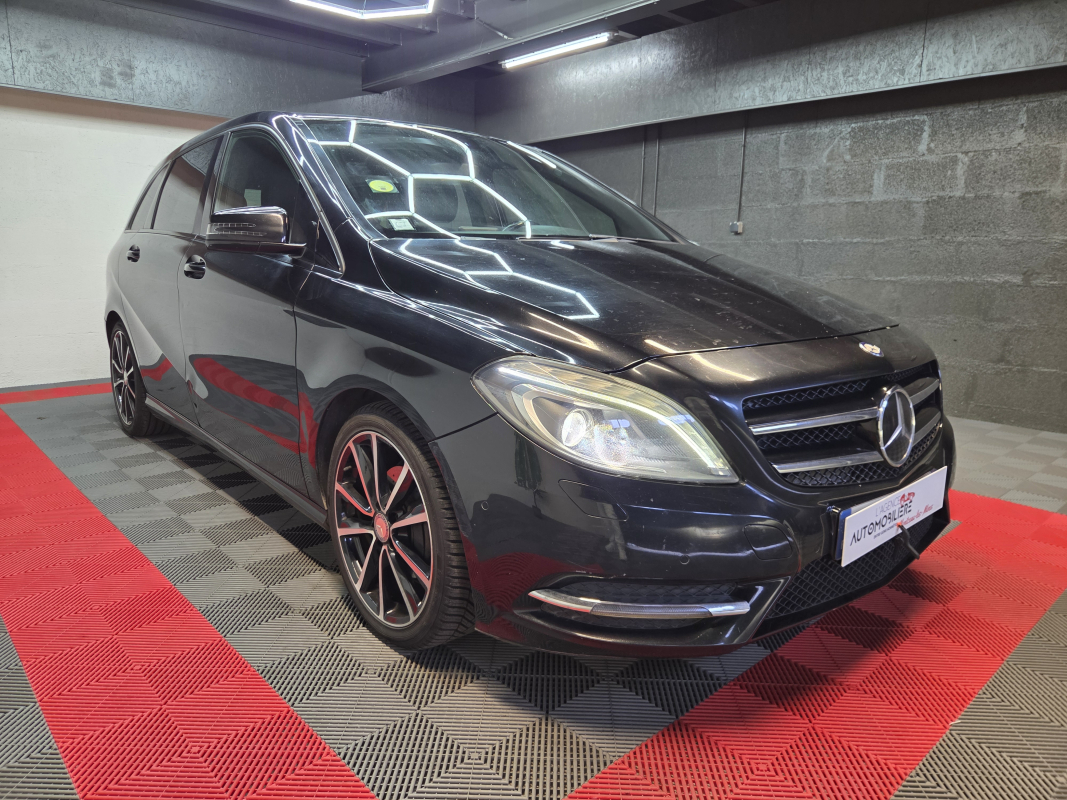 Mercedes Classe B — 3