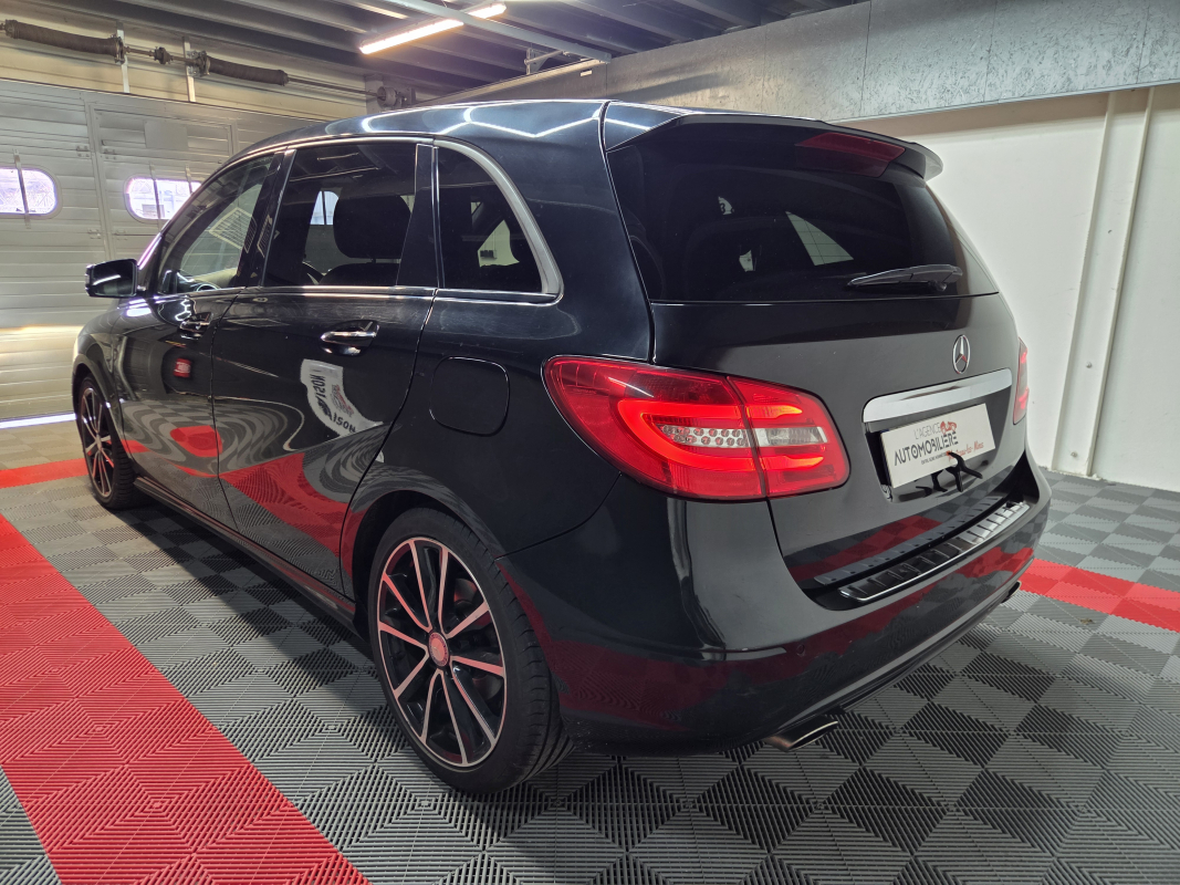 Mercedes Classe B — 7