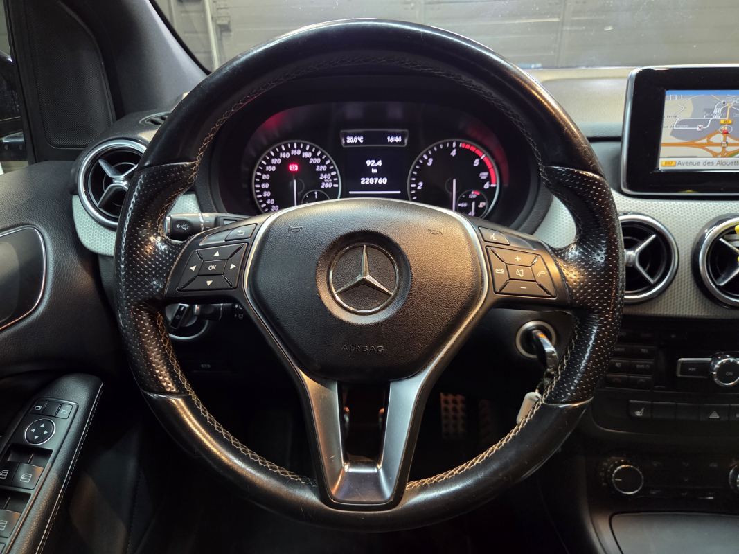 Mercedes Classe B — 11