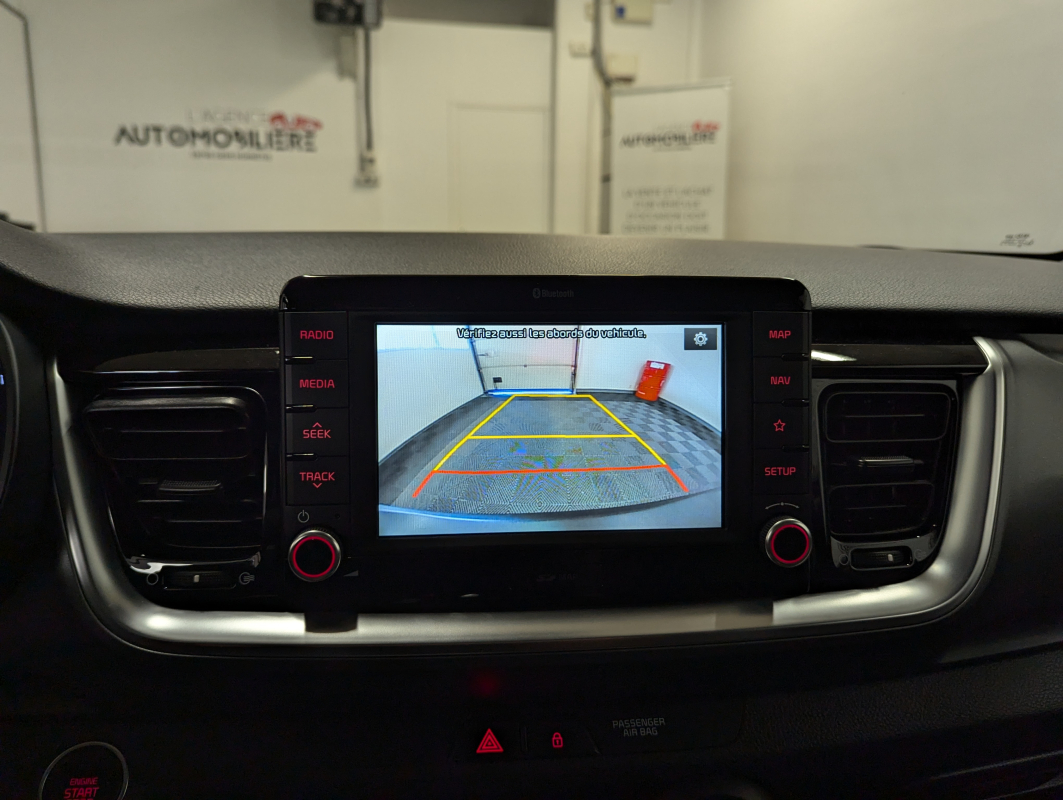 Kia Stonic — 18