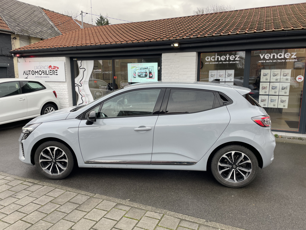 Renault Clio — 3