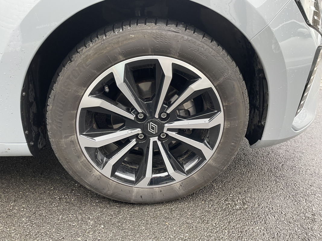 Renault Clio — 23