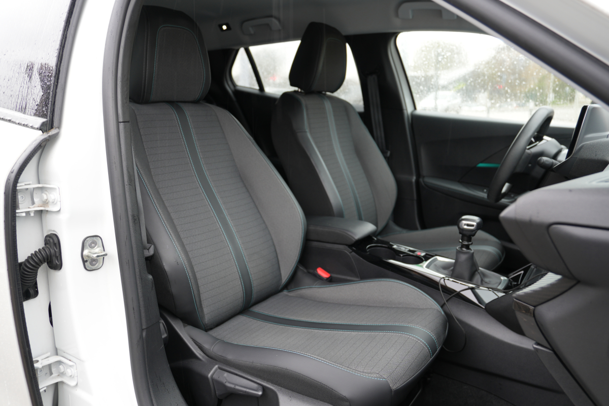 Peugeot 2008 — 26