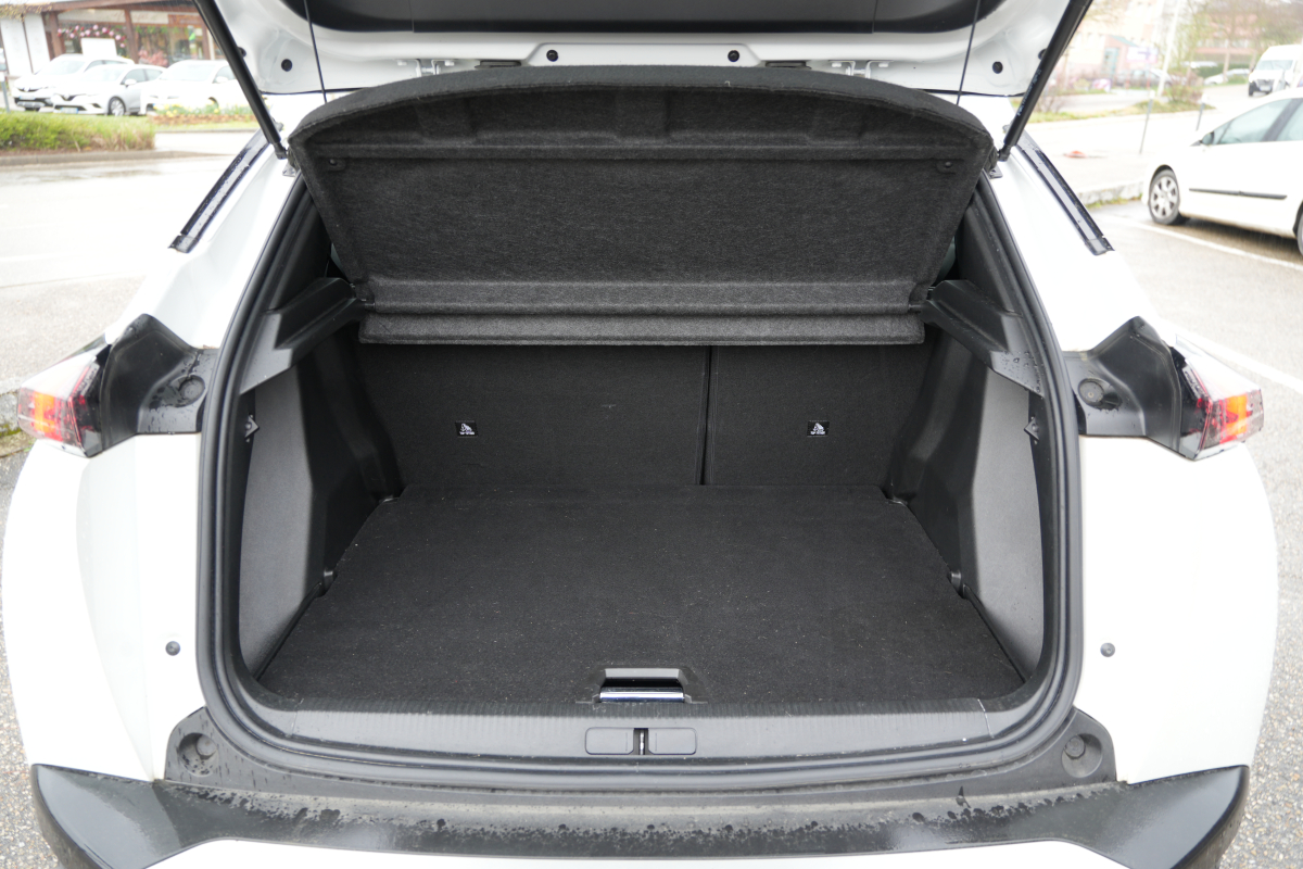 Peugeot 2008 — 29