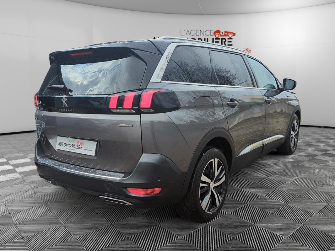 Peugeot 5008 — 7