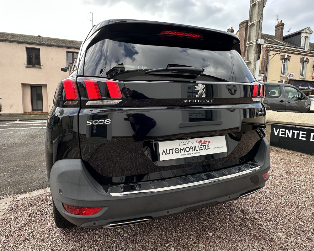 Peugeot 5008 — 5