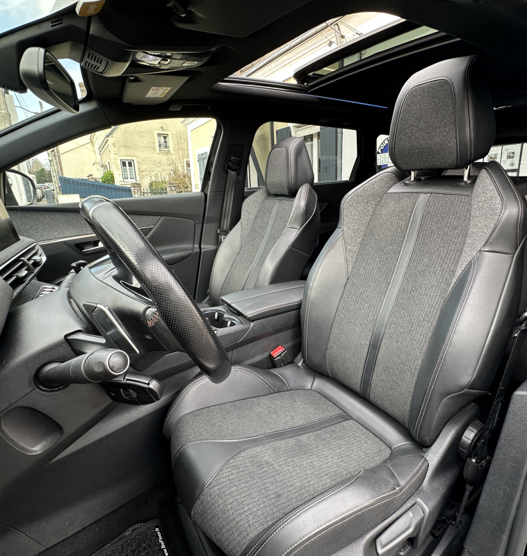 Peugeot 5008 — 10