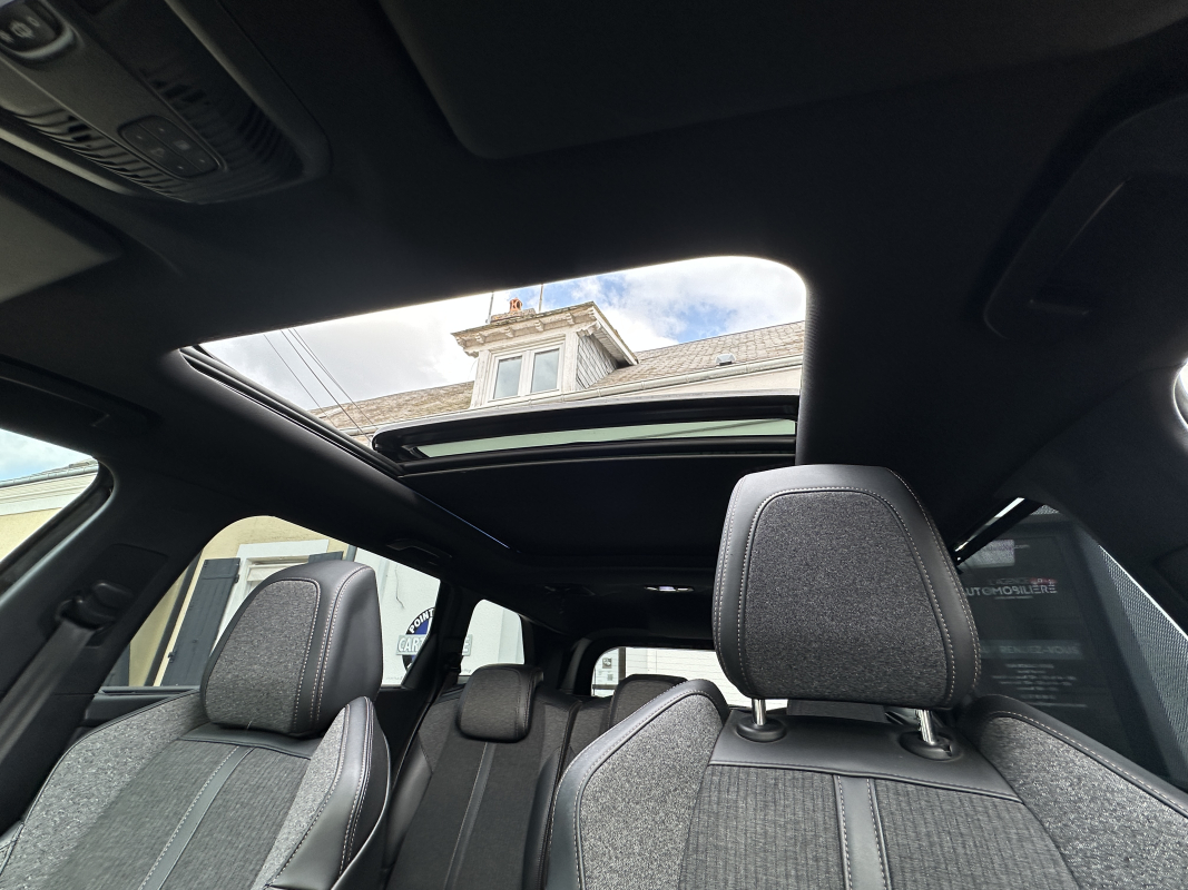 Peugeot 5008 — 12