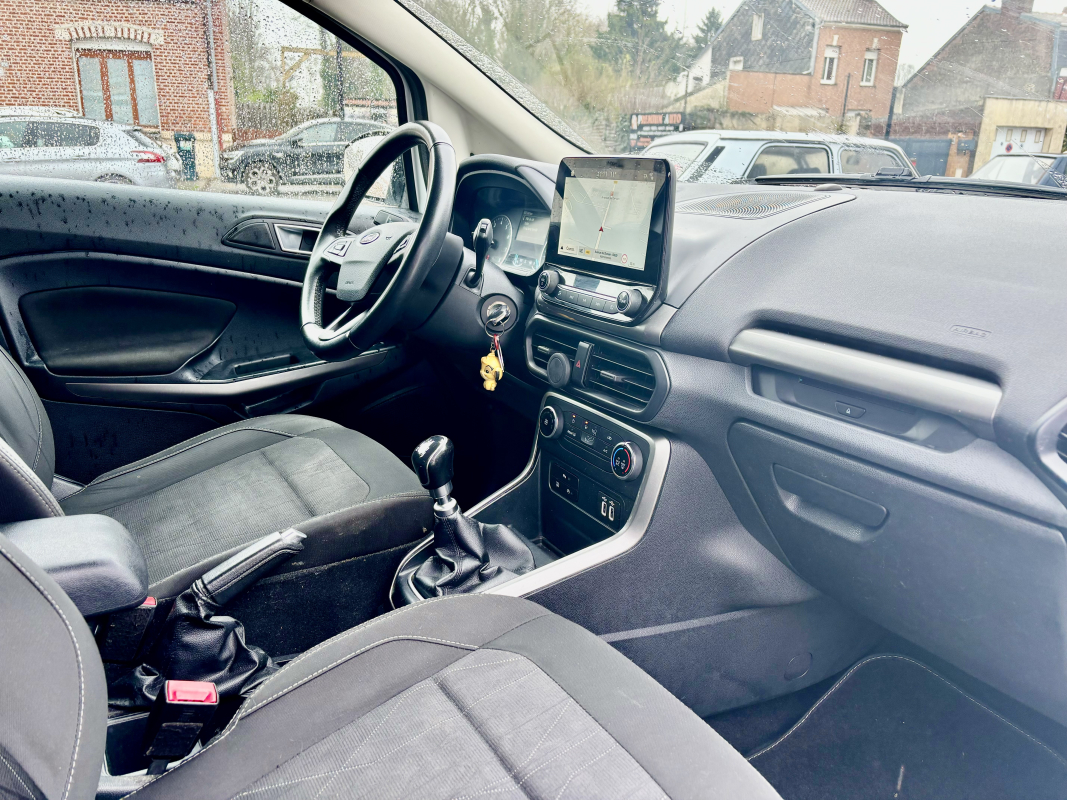 Ford Ecosport — 11