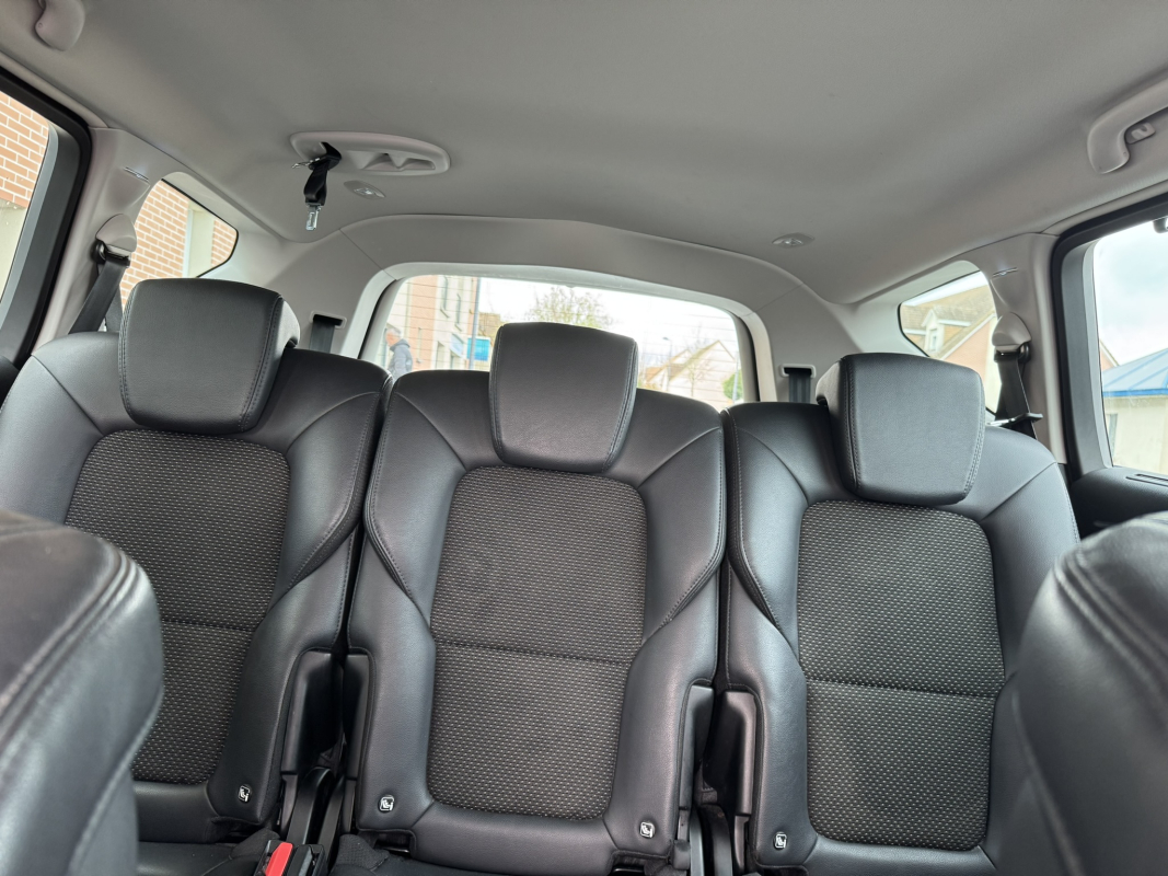 Renault Espace — 19