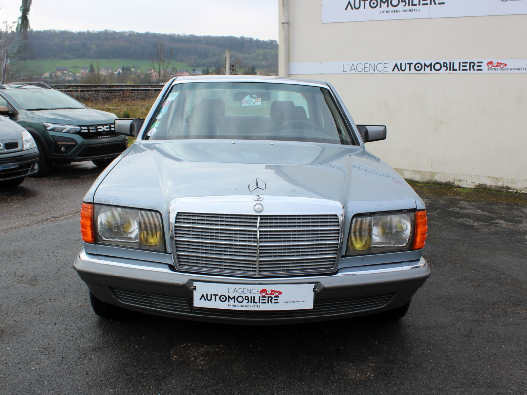 Mercedes 280 — 2