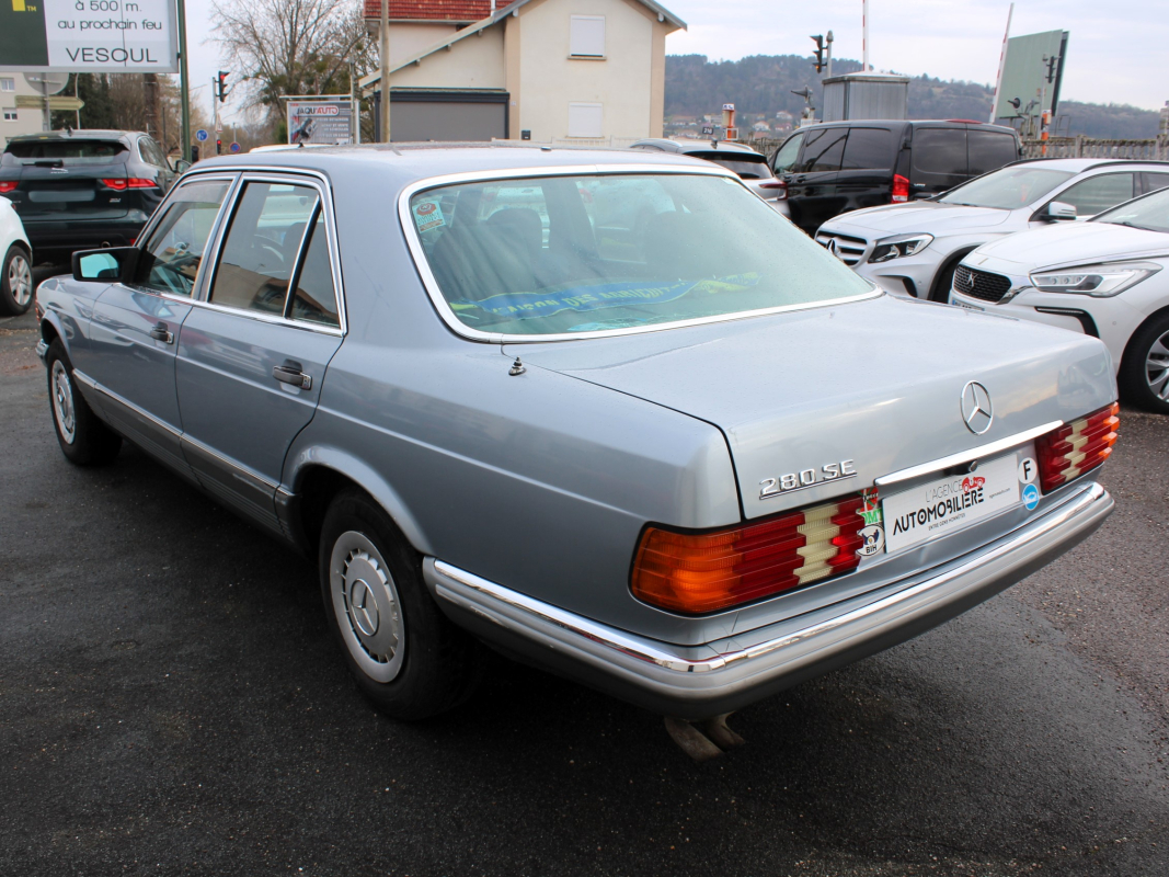 Mercedes 280 — 5