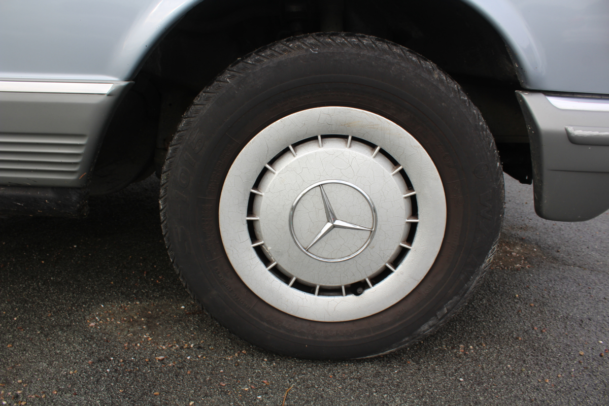 Mercedes 280 — 22