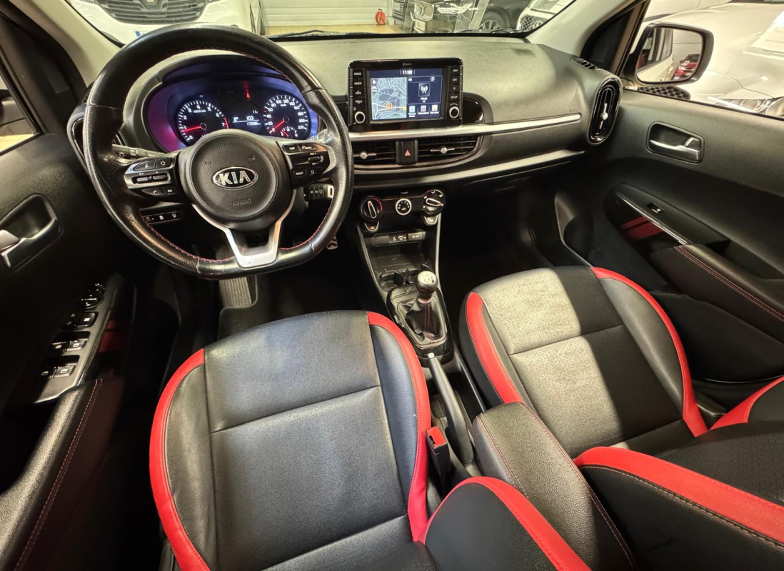 Kia Picanto — 12