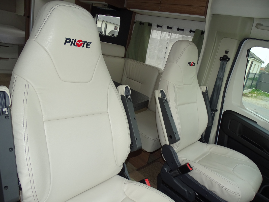 Fiat Pilote P746 — 10