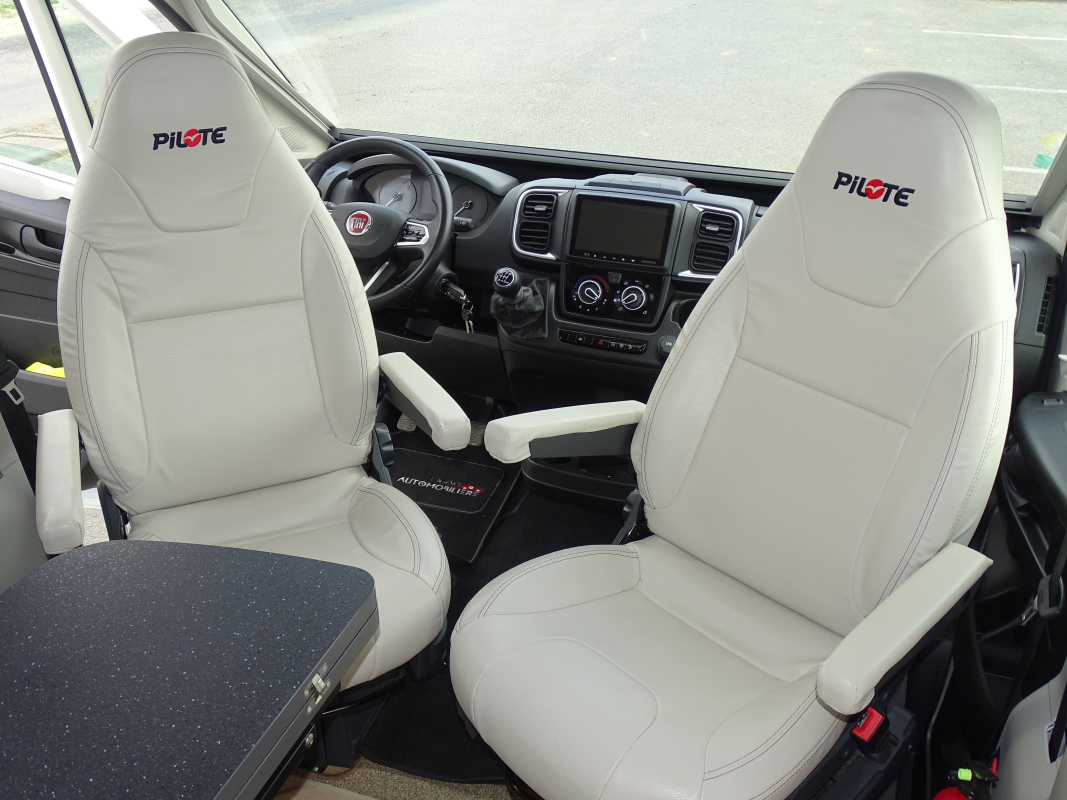 Fiat Pilote P746 — 11
