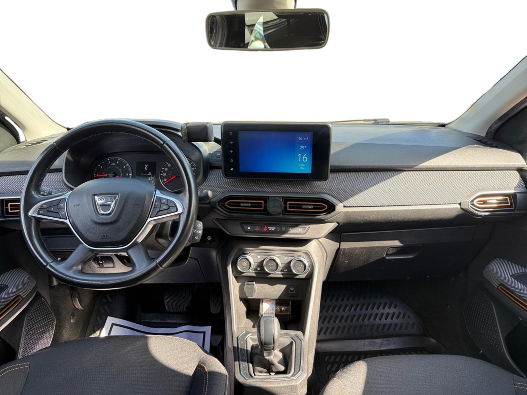 Dacia Sandero — 12