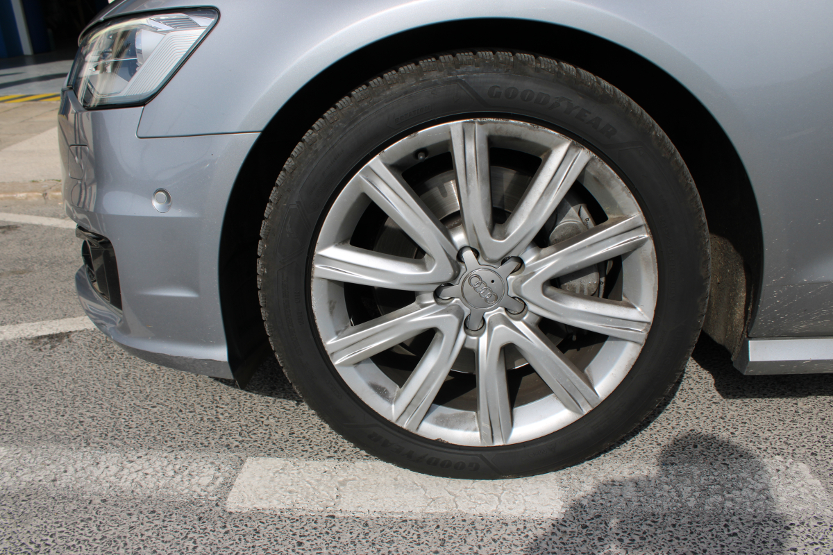 Audi A6 — 24
