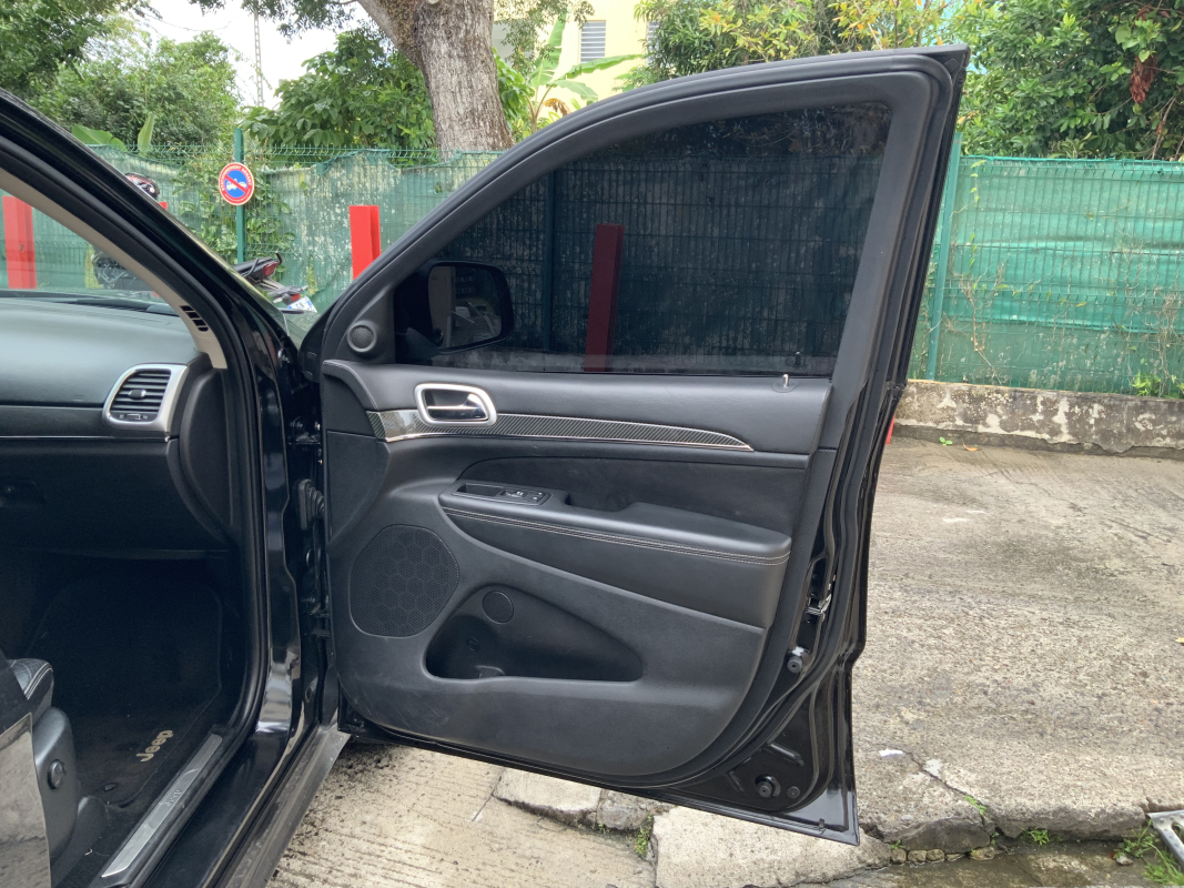 Jeep Grand Cherokee — 2