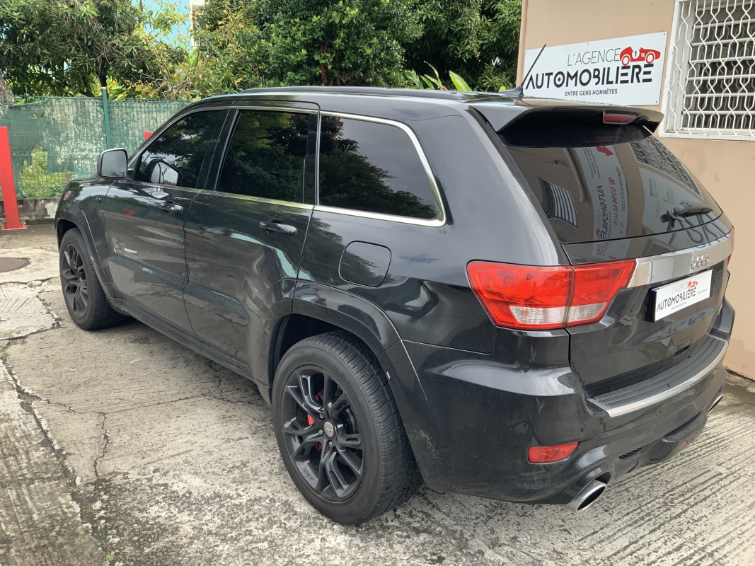 Jeep Grand Cherokee — 9