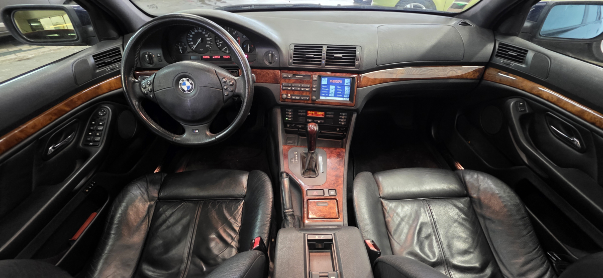 Bmw Série 5 — 30