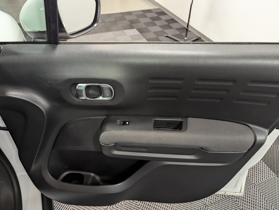 Citroen C3 AIRCROSS — 24