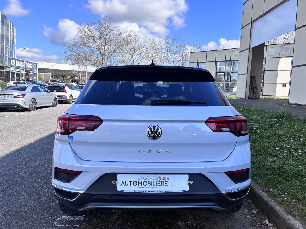 Volkswagen T-roc — 4
