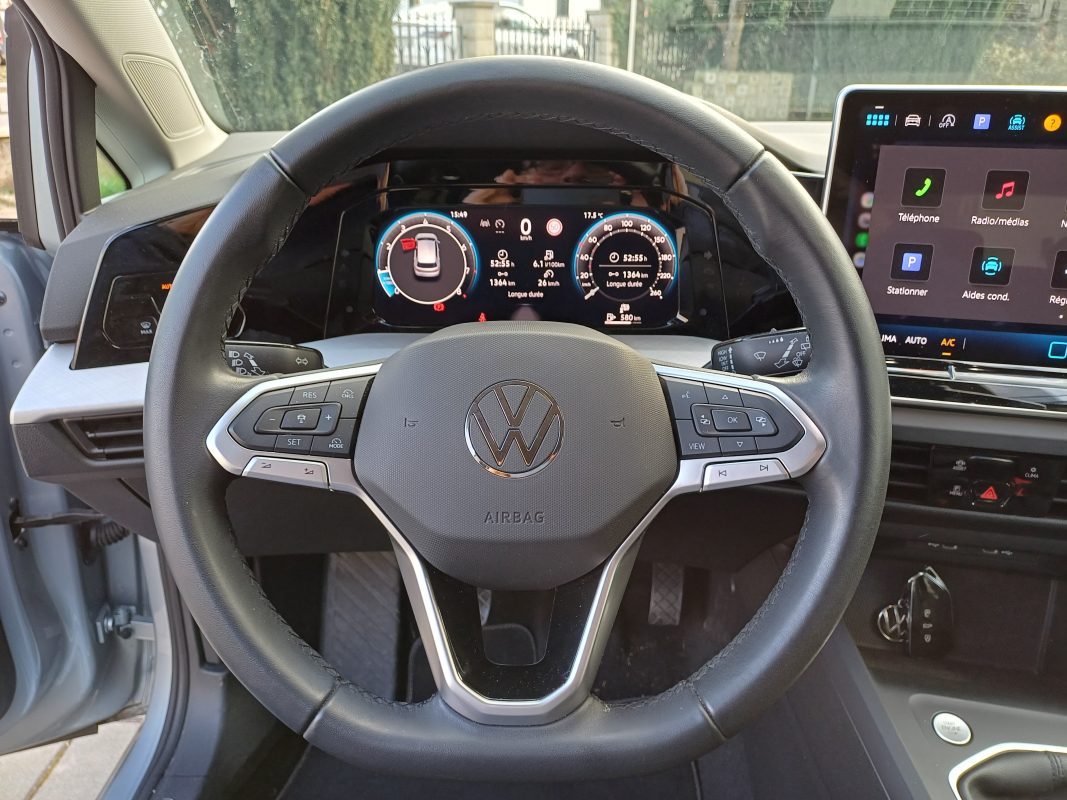 Volkswagen Golf — 10