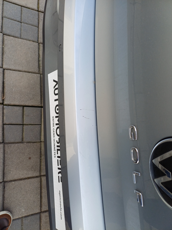 Volkswagen Golf — 24
