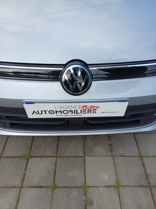 Volkswagen Golf — 25