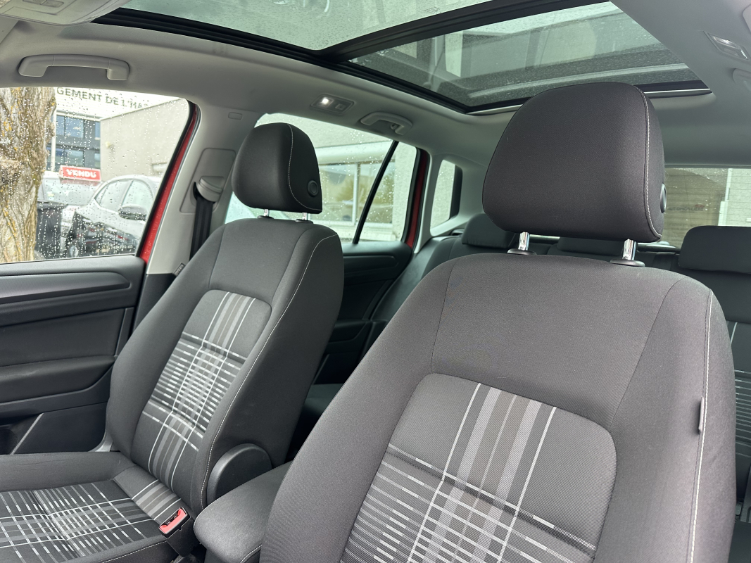 Volkswagen Golf Sportsvan — 14