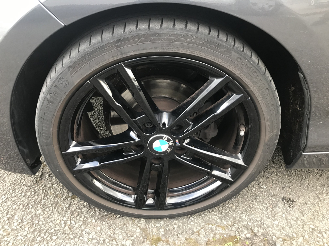 Bmw Série 1 — 28