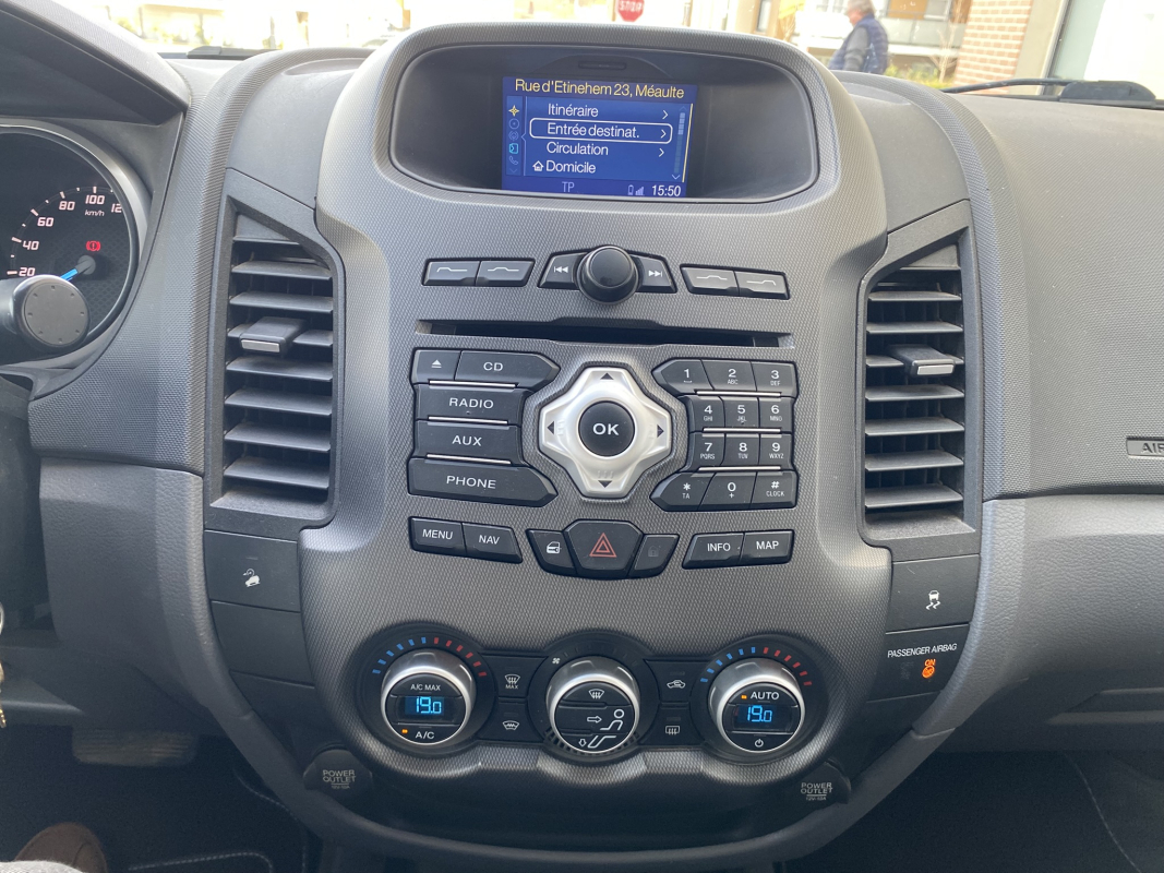 Ford Ranger — 12