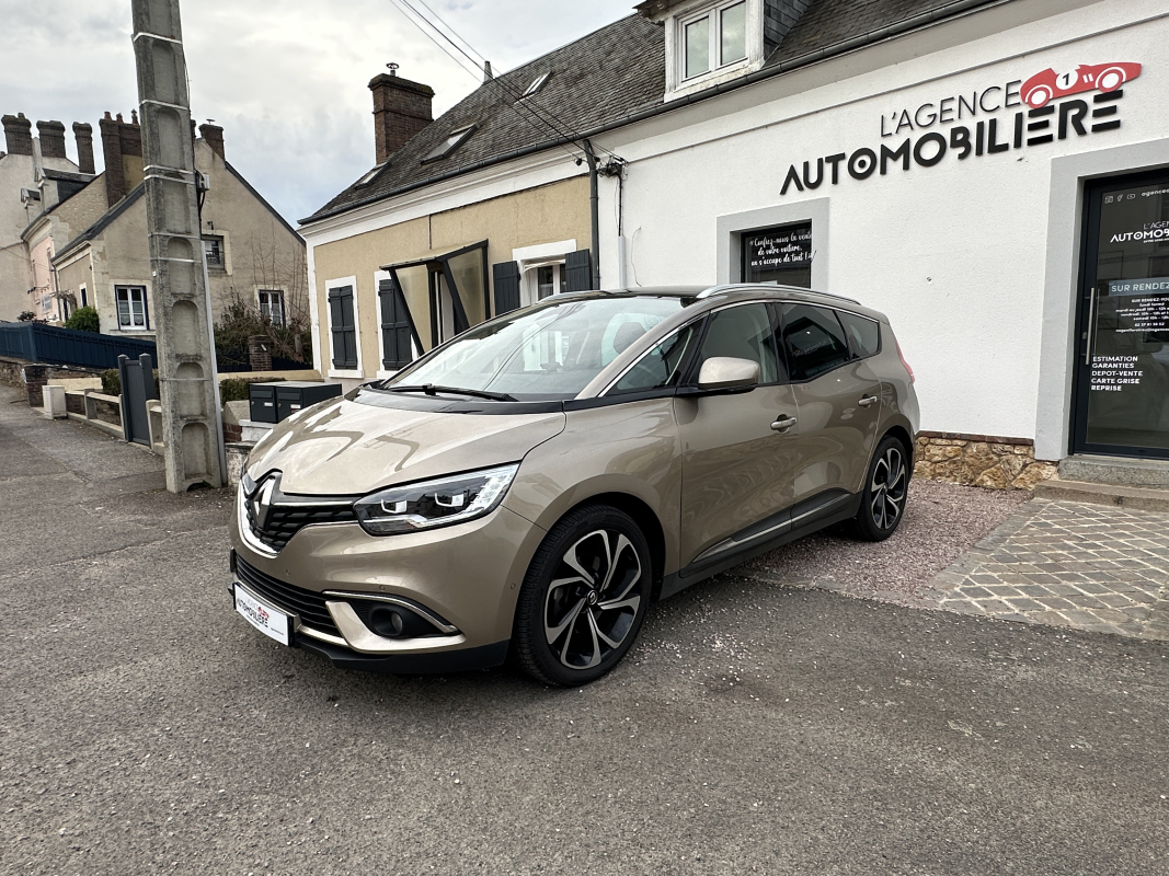 Renault Grand Scenic — 3