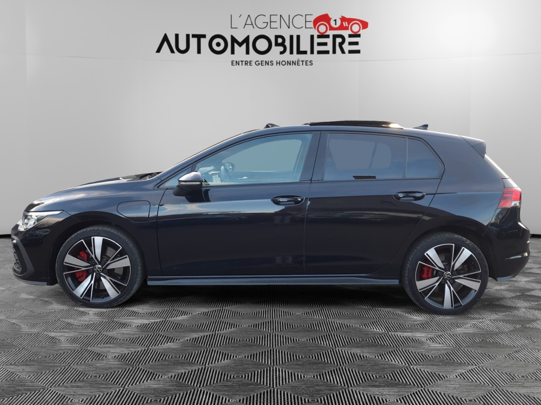 Volkswagen Golf — 8