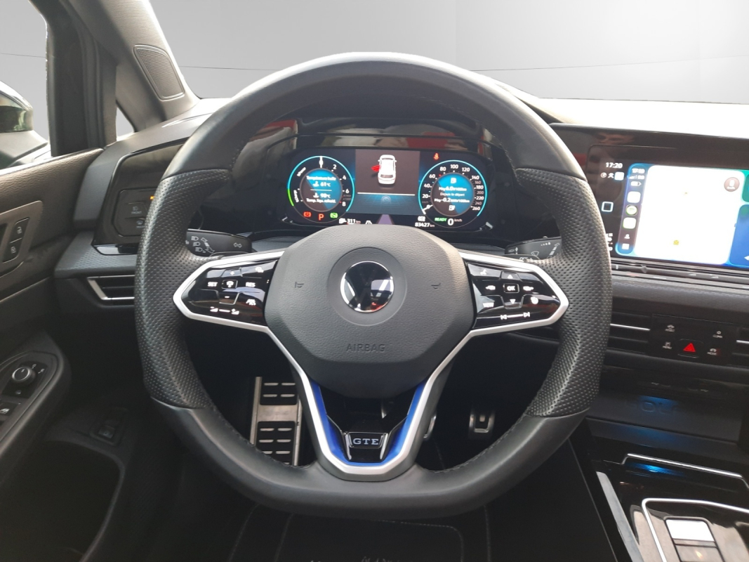 Volkswagen Golf — 10