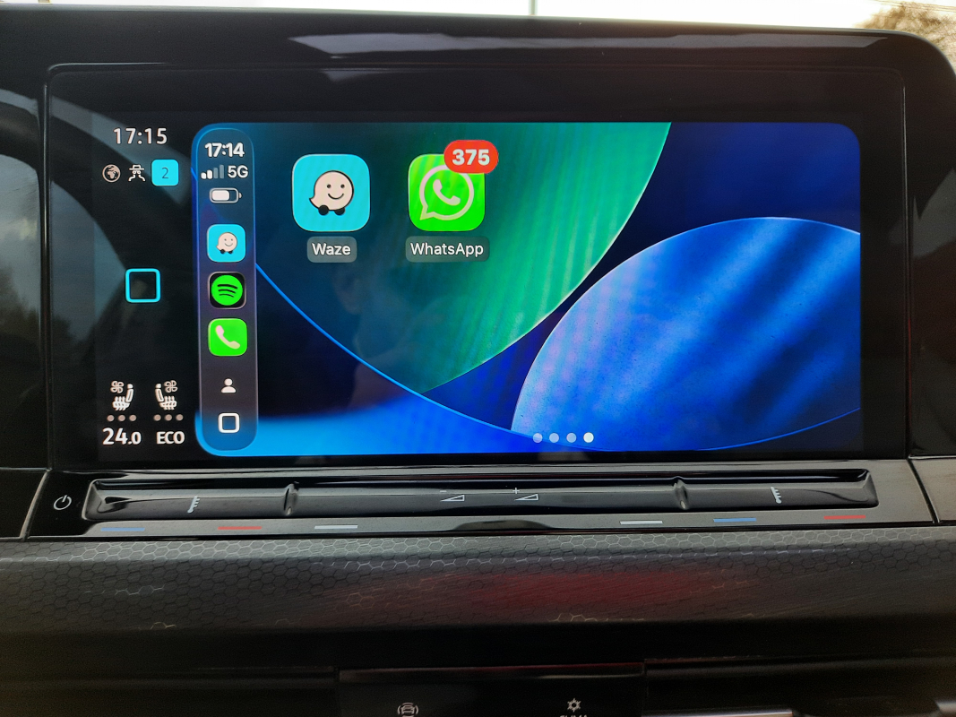 Volkswagen Golf — 23