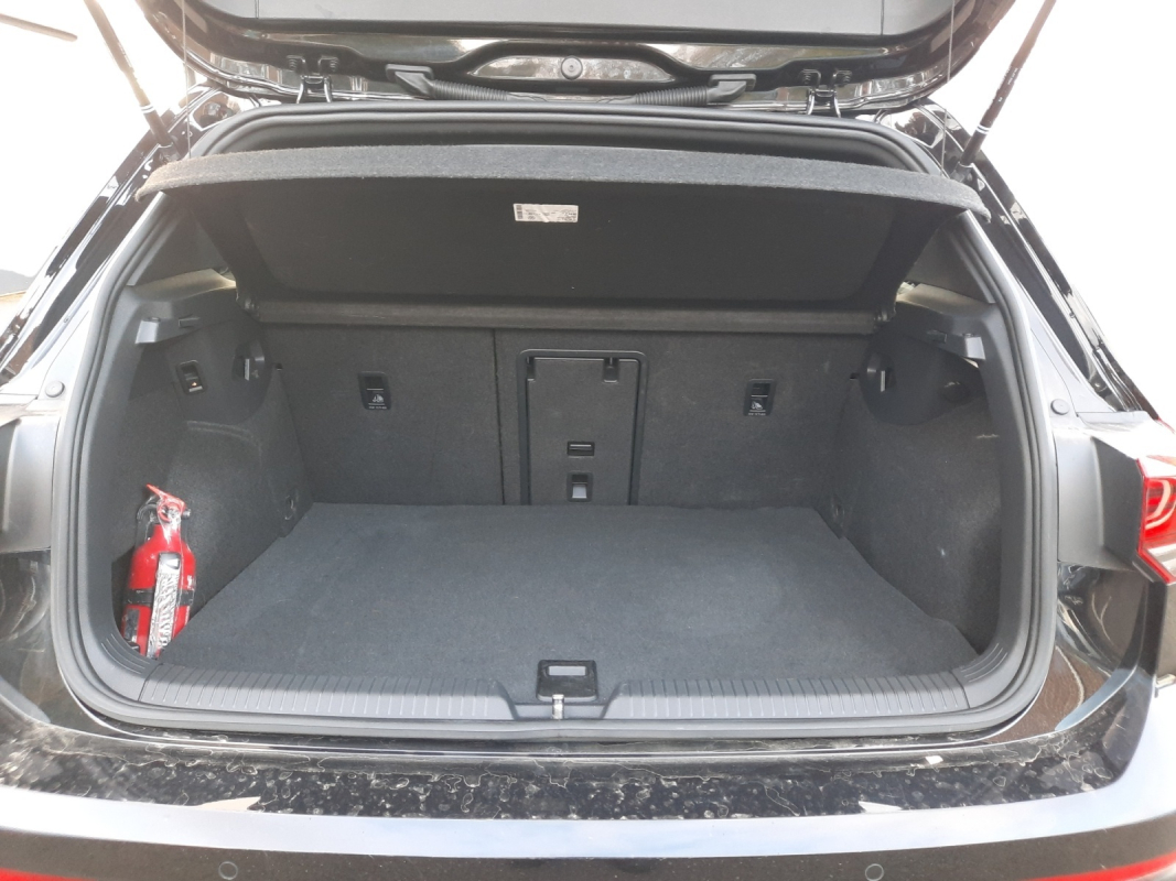 Volkswagen Golf — 31