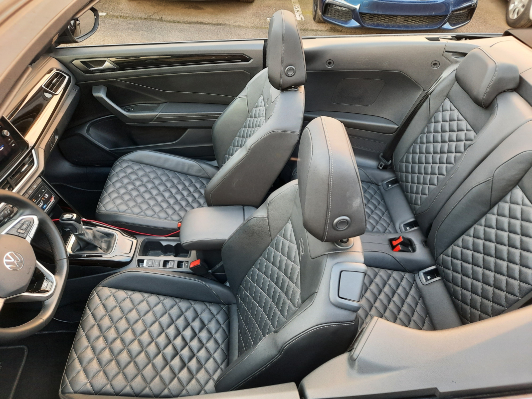 Volkswagen T-Roc Cabriolet — 19
