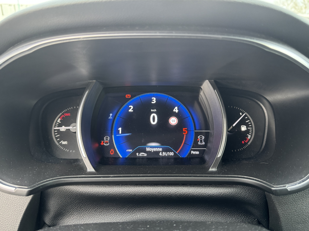 Renault Megane — 18