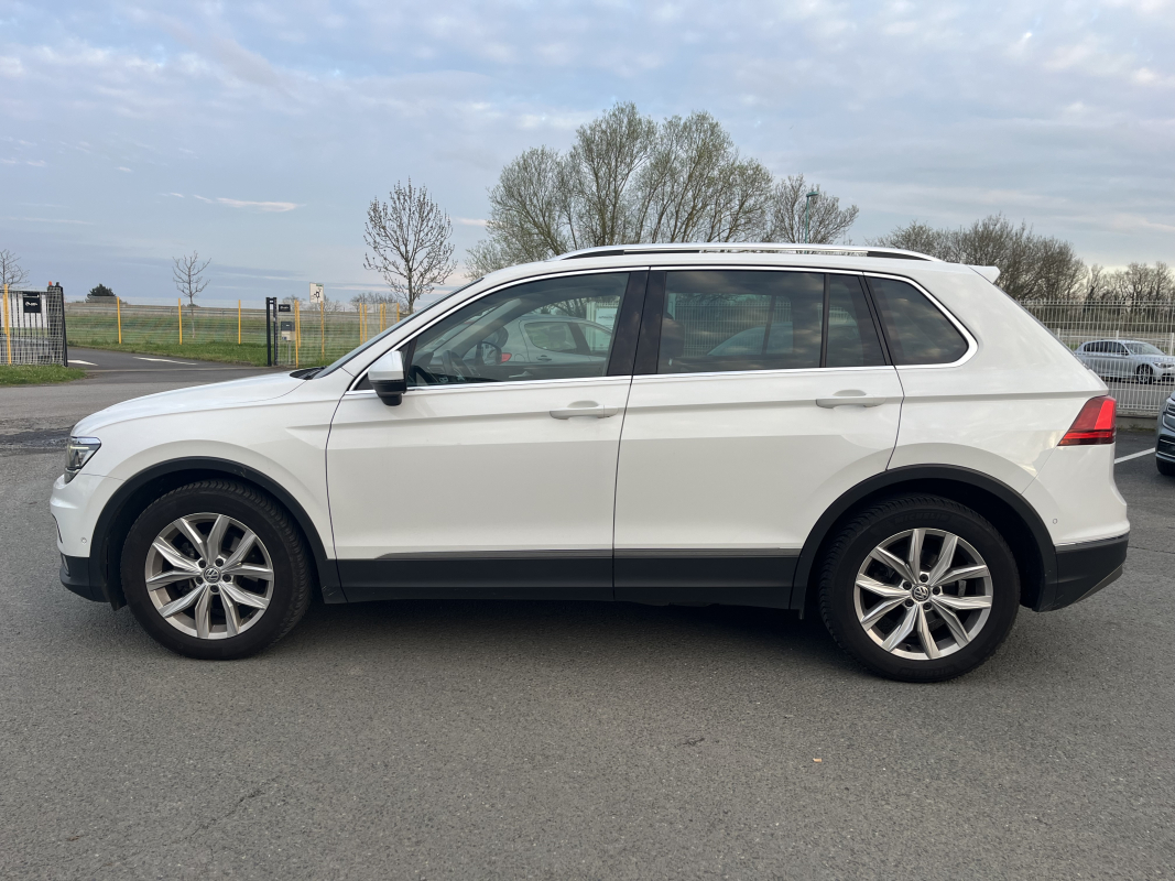 Volkswagen Tiguan — 9